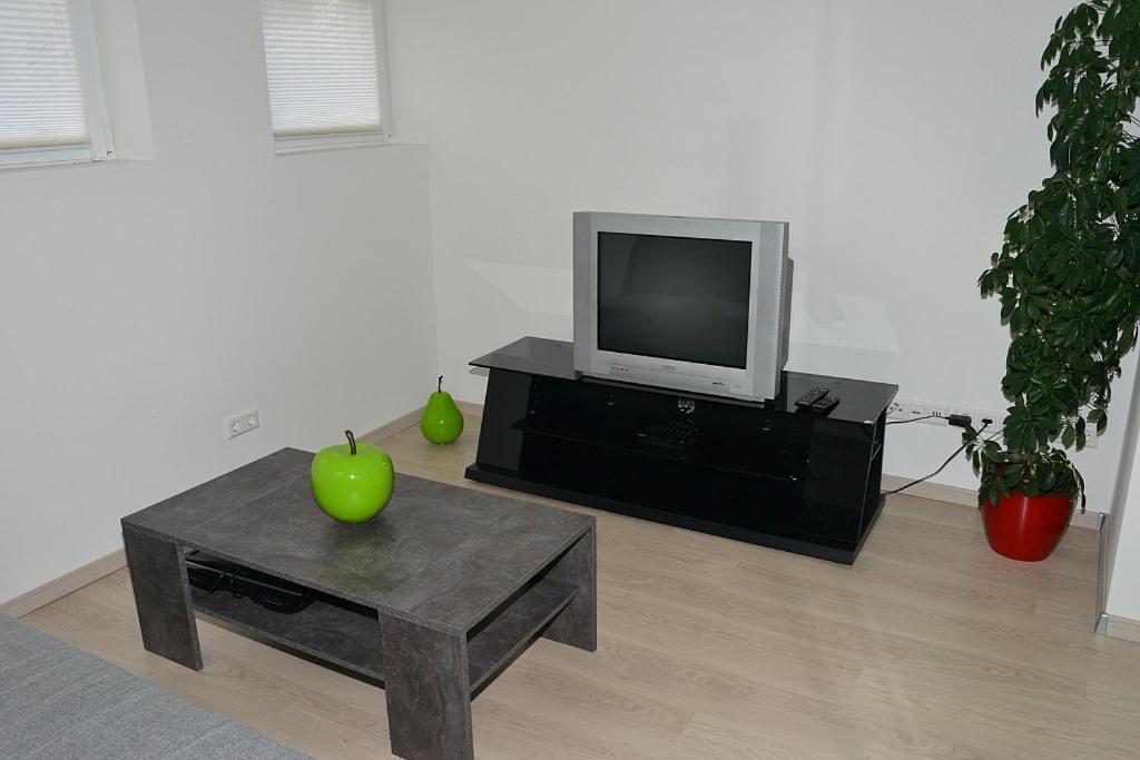 Apartment In Reutlingen / Sickenhausen Εξωτερικό φωτογραφία